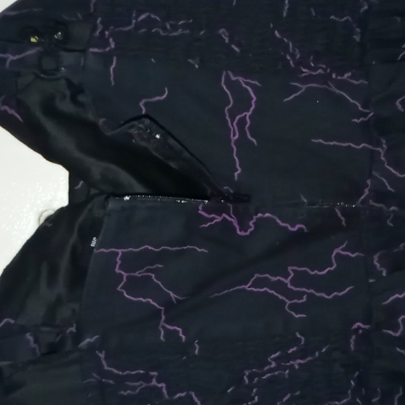 The Monsters dress - Picture 5 of 8